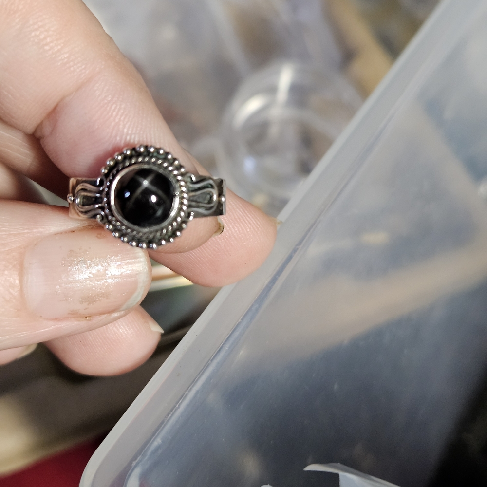 Silver Band Ring - Picture 2 of 4